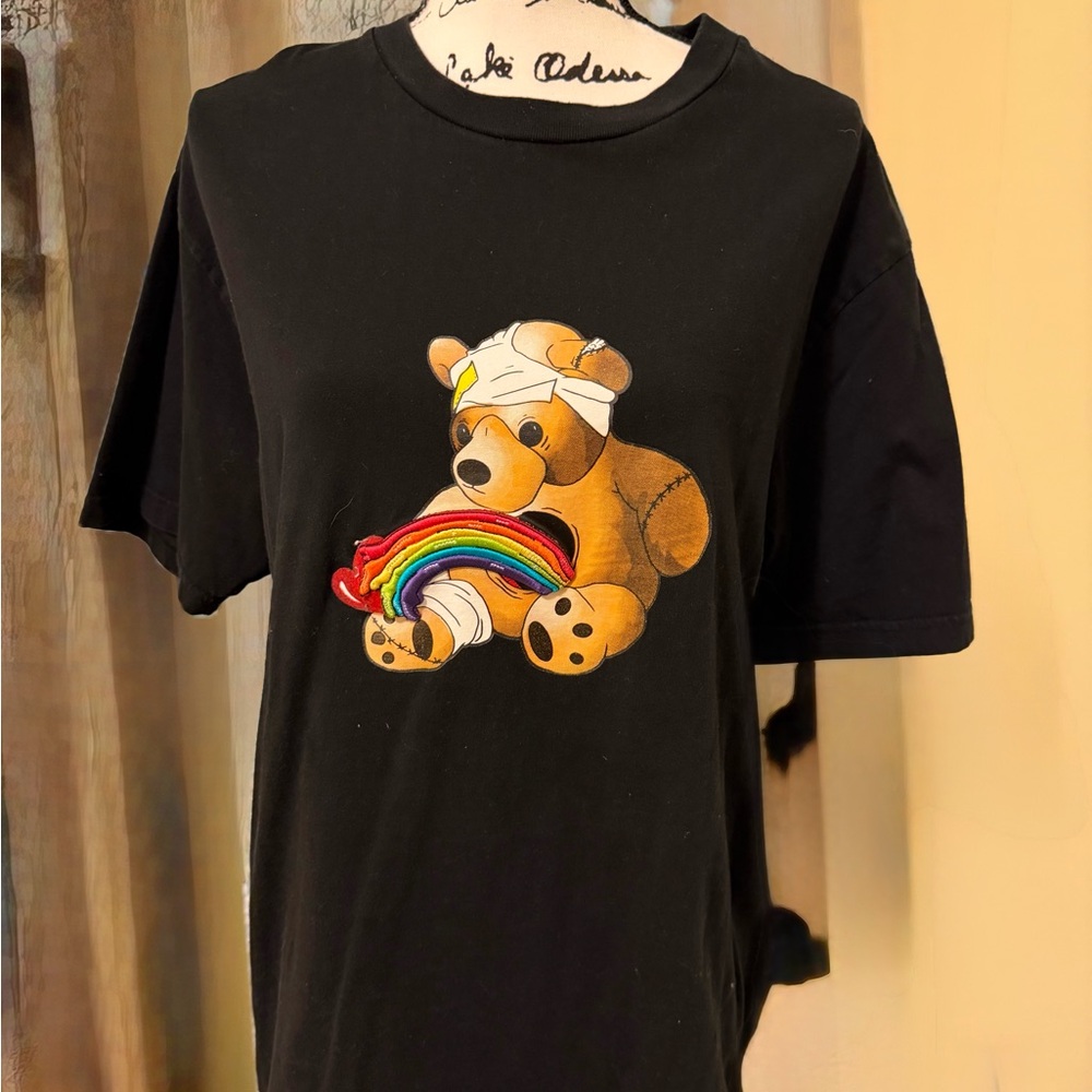 Teddy Fresh Black T-Shirt with Bear and Rainbow